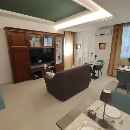 招待所 Quintadecima 4*